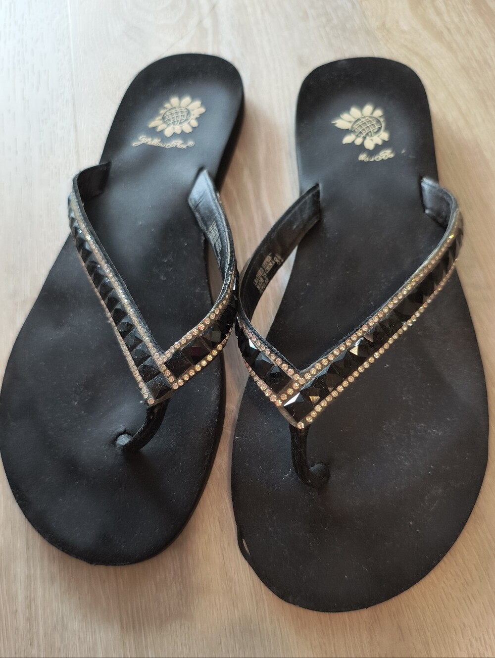 Women's Black Jeweled Sandals - Yellow Box